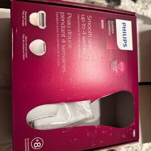 Philips Epilator 8000 Series BRE720 – With Attachments (New in Box)